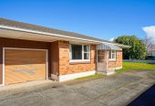 Brick and tile 3 beds 1 bath home with garage, 1/93 Symonds Street, Royal Oak, Auckland