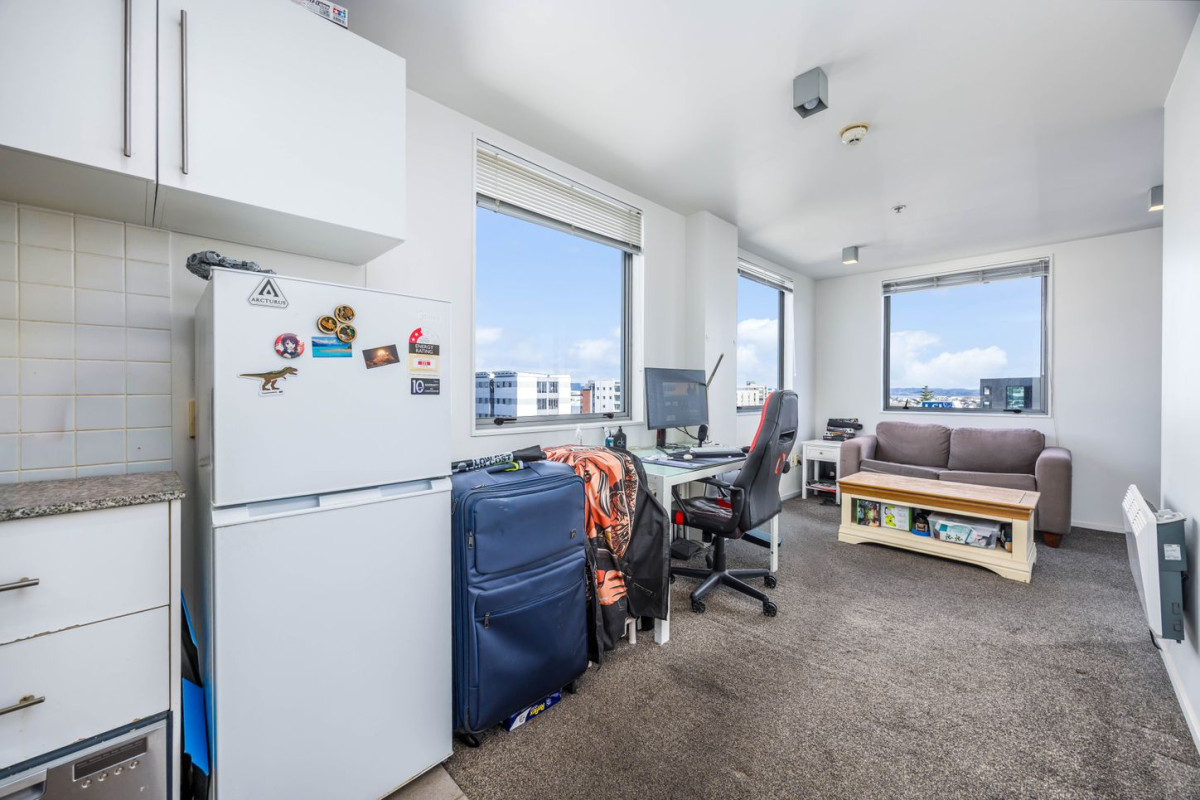 Double Grammar school zone (AGS & AGGS), 40m2 1 bed 1 bath apartment with car park, 12J/15 City Road, Auckland Central, Auckland