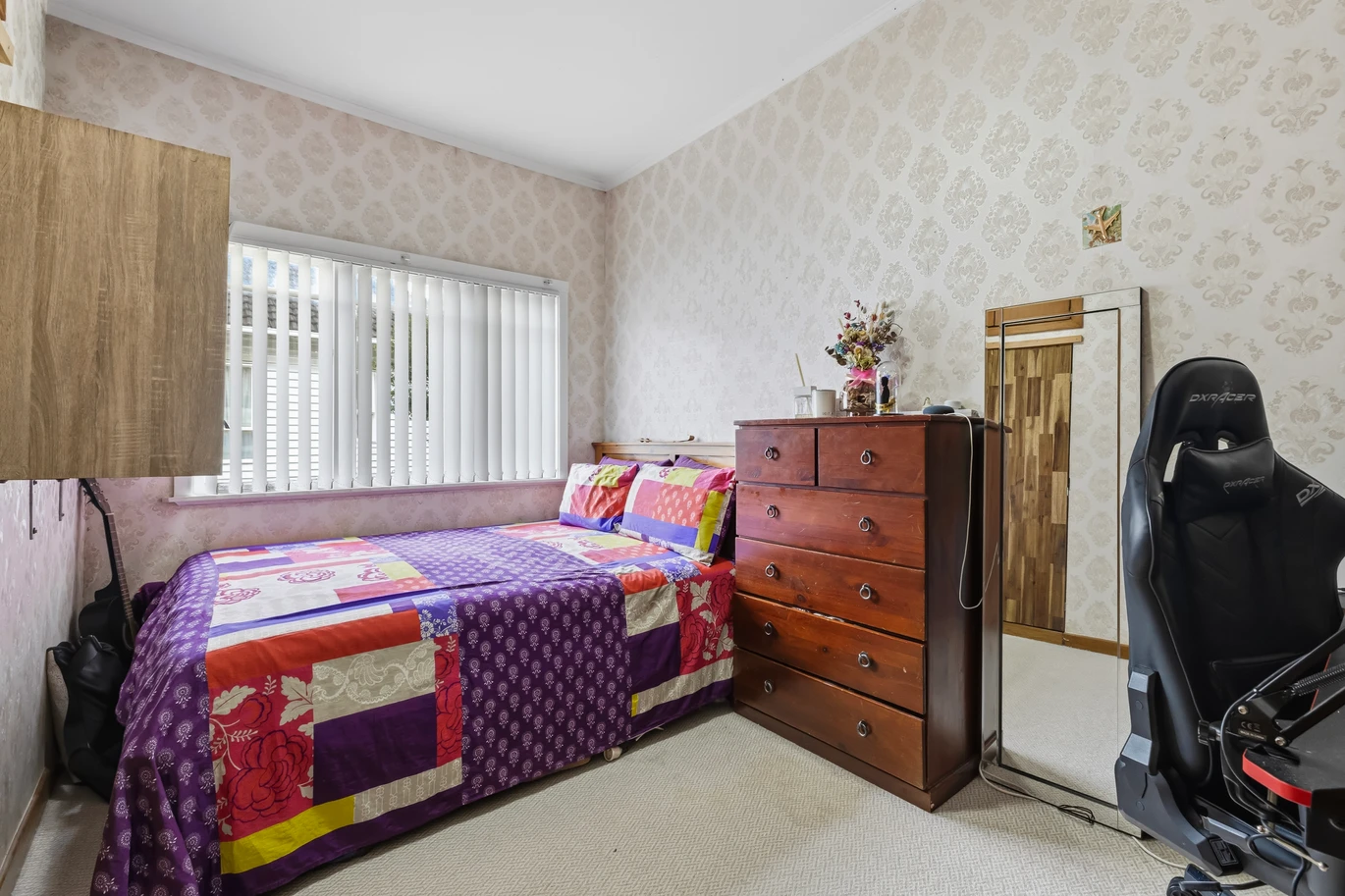 Owners Have Bought – Must Sell, Ignore CV! 3 Bedroom + Study | 1 Bath | 5 Car Parks, 1/5 Allen Avenue Papatoetoe, Auckland