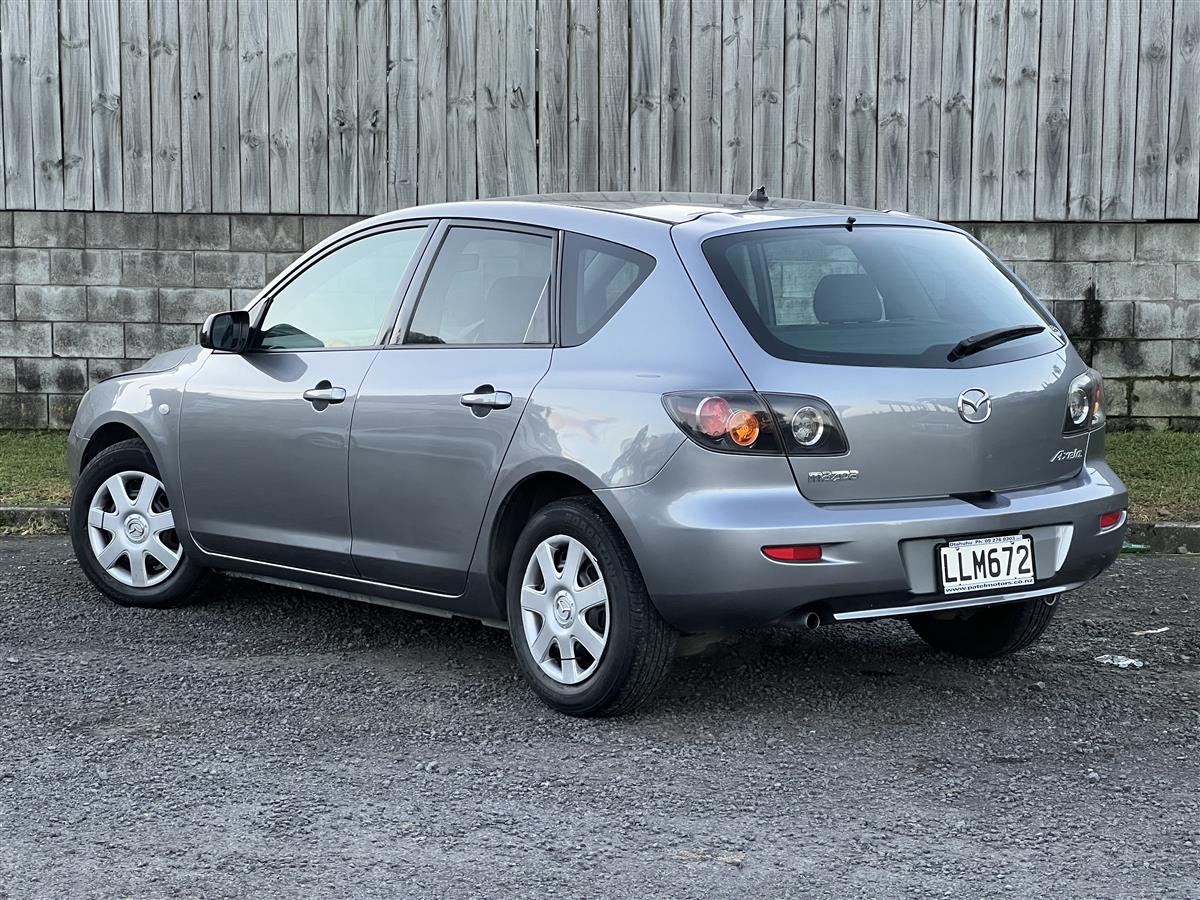 2005 Mazda Axela Hatchback Automatic, 1,490 cc, 185,977 km