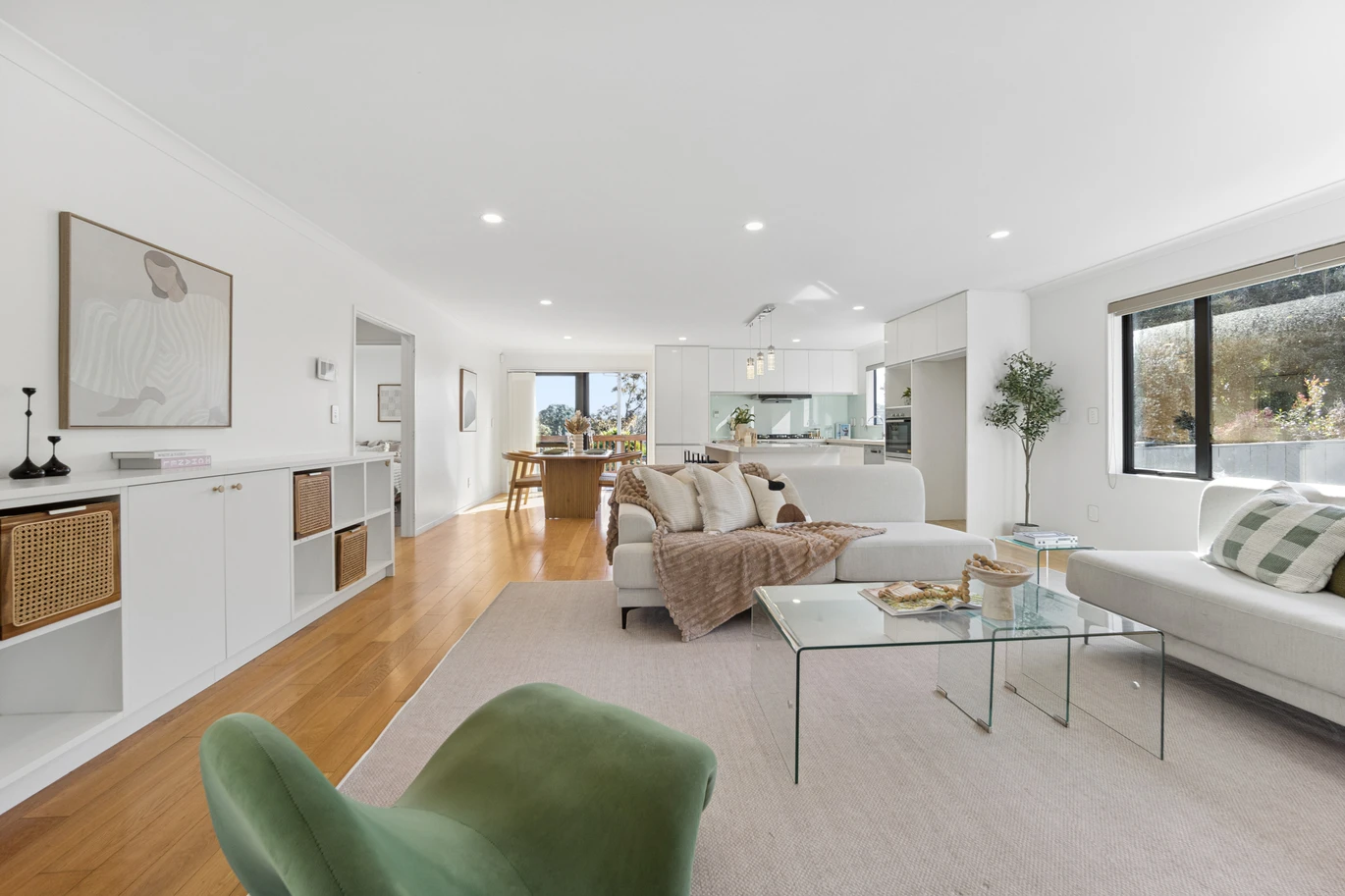 493m2 section, 259m2 5 beds 4 baths house with double garage, 5A Rangitane Place Lynfield, Auckland