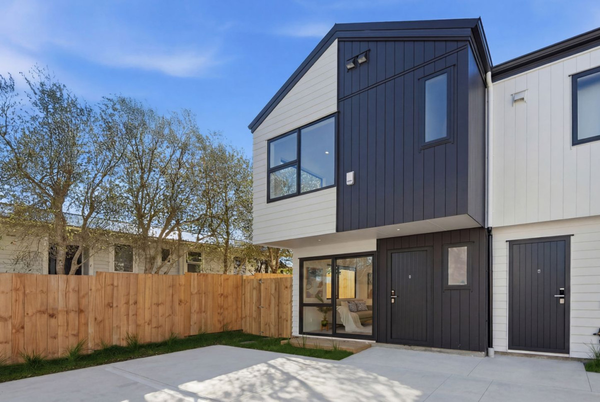 Brandnew 2 beds (2 ensuites) 2.5 baths home with car park, Lot 6/3 Gill Avenue, Te Atatu Peninsula, Auckland