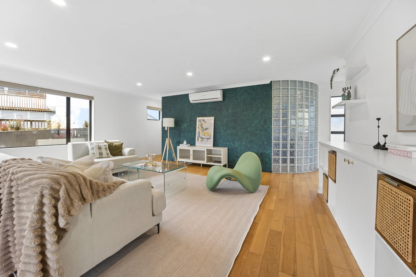 493m2 section, 259m2 5 beds 4 baths house with double garage, 5A Rangitane Place Lynfield, Auckland