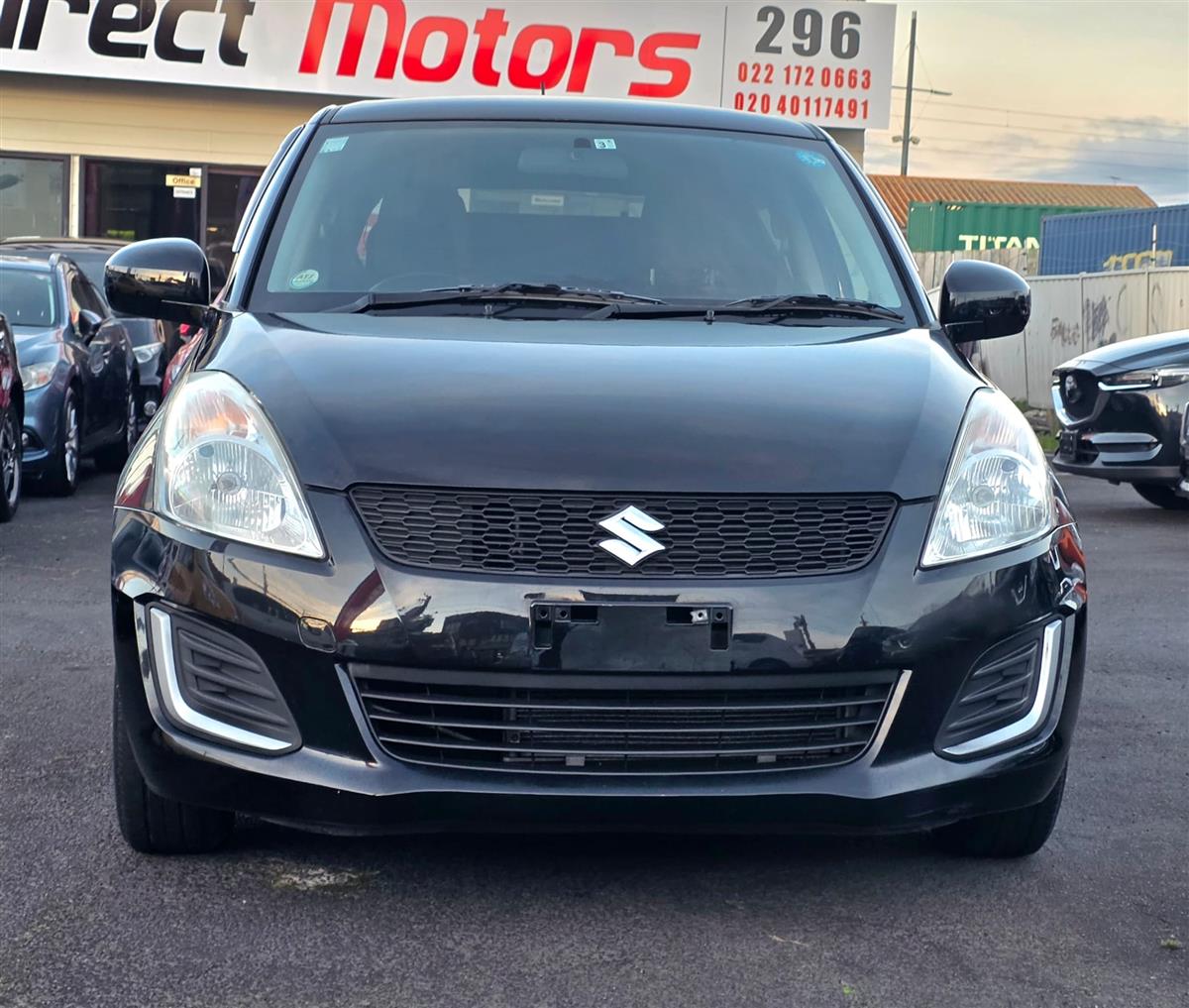 2015 Suzuki Swift Push Start**Keyless Entry**2 Smart Keys** Hatchback Automatic, 1,242 cc, 125,971 km