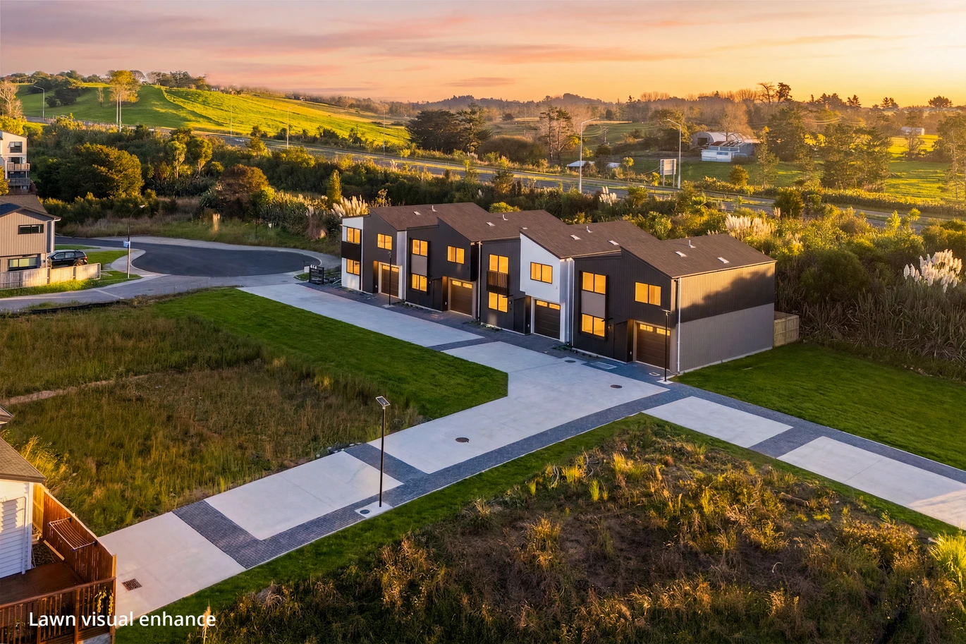Brandnew standalone 4 beds 2.5 bath house with garage, 5 Airini Road Silverdale, Auckland