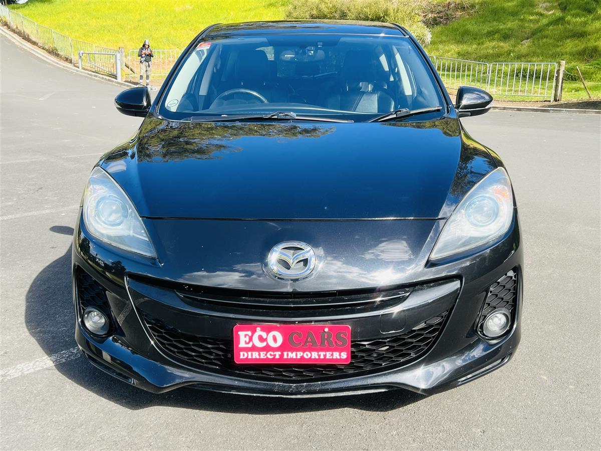 2012 Mazda Axela 2.0 LEATHER INTERIORS APPLE CAR PLAY Hatchback Automatic, 2,000 cc, 108,449 km