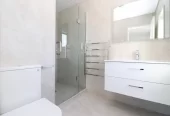 For rent, 4 beds 2 baths townhouse with garage, Available now, 45 Observation Green , Hobsonville, Auckland