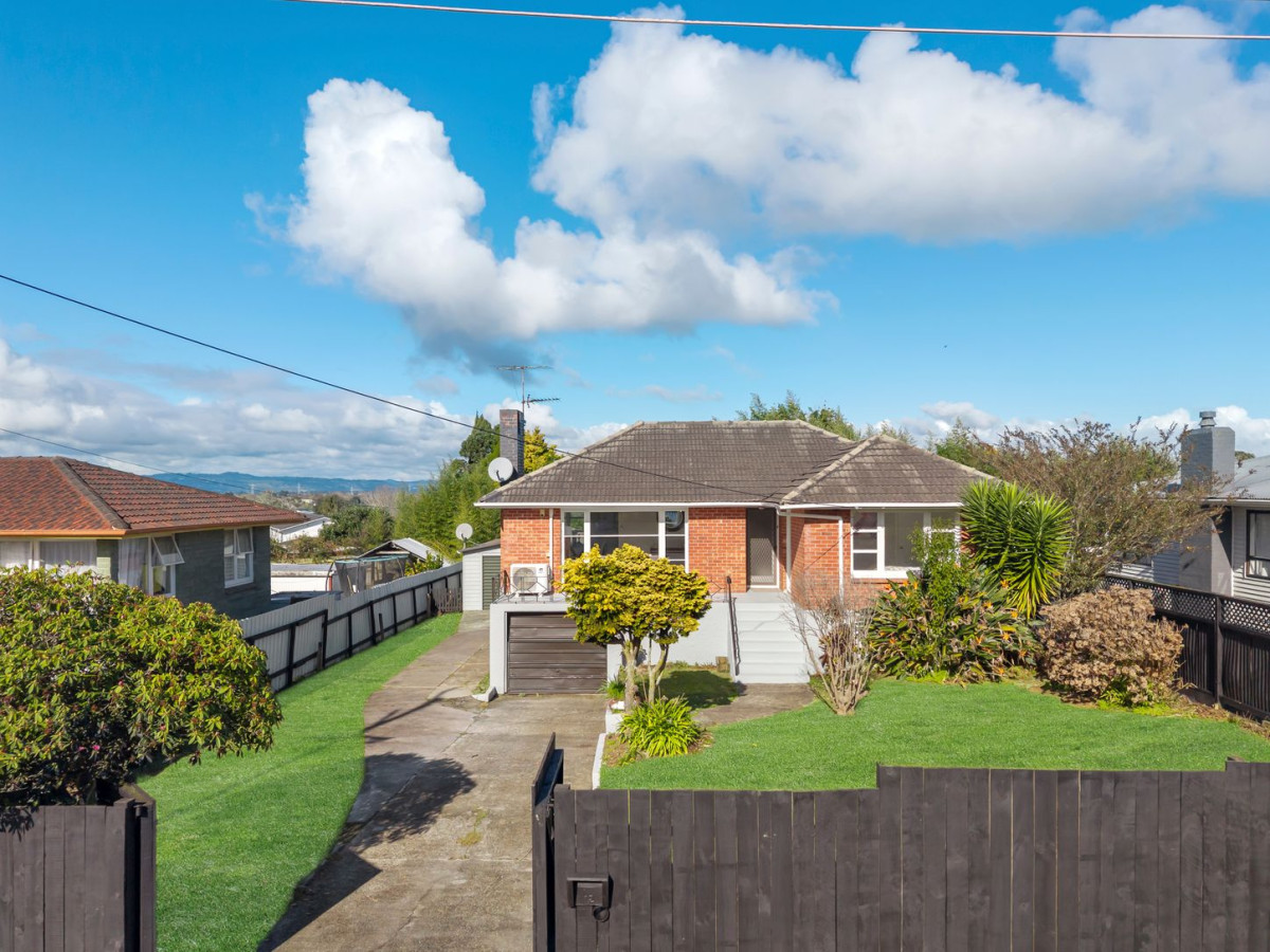 749m2 section, Brick and tile 3 beds 1 bath house with garage, 12 Clayton Road, Manurewa, Auckland