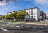 Triple Grammar school zone (AGS, AGGS, MAGS), 80m2 Freehold 2 beds 2 baths apartment with car park, 2M/160 Symonds Street, Grafton, Auckland