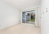 4 beds (2 ensuites) 3.5 baths home with garage, 1 ensuite ground floor, 77 Bordeaux Parade, Te Atatu South, Auckland