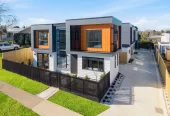 Brandnew standalone 4 beds 2.5 baths home with garage, 3A The Rosebowl Sunnyhills, Auckland