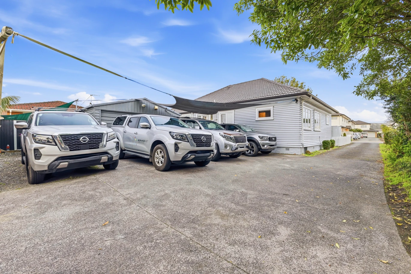 Owners Have Bought – Must Sell, Ignore CV! 3 Bedroom + Study | 1 Bath | 5 Car Parks, 1/5 Allen Avenue Papatoetoe, Auckland