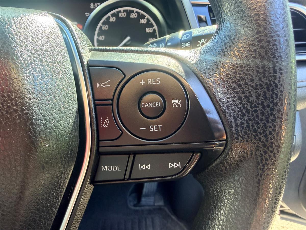2018 Toyota Camry HYBRID**Cruise Control**Push Start**Lane Assist** Sedan Automatic, Hybrid, 2,487 cc, 73,313 km