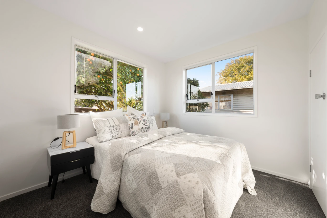 607m2 section, Renovated 3 beds 1 bath house, a large double garage includes an extension with a utility room, 5 Bedlington Avenue Manurewa, Auckland