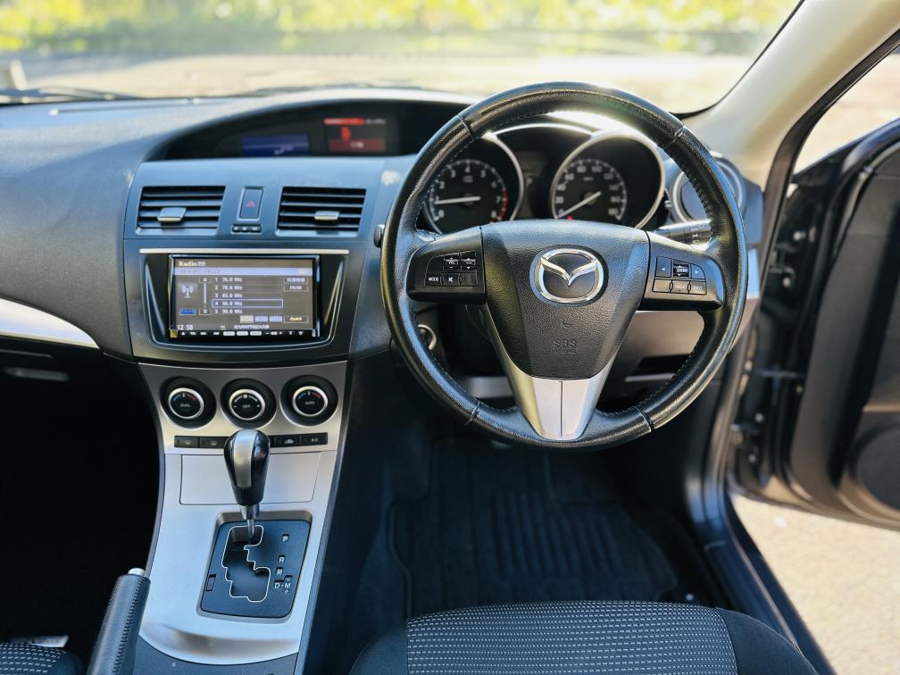 2012 Mazda Axela SPORTS !! STUNNING ALLOYS !! Hatchback Tiptronic, New Import, 1,500 cc, 40,992 km