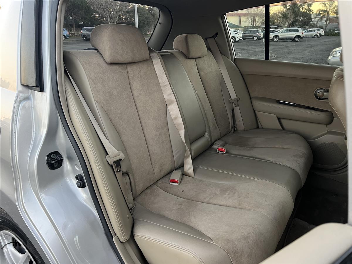 2007 Nissan Tiida Hatchback Automatic, 1,490 cc, 145,278 km