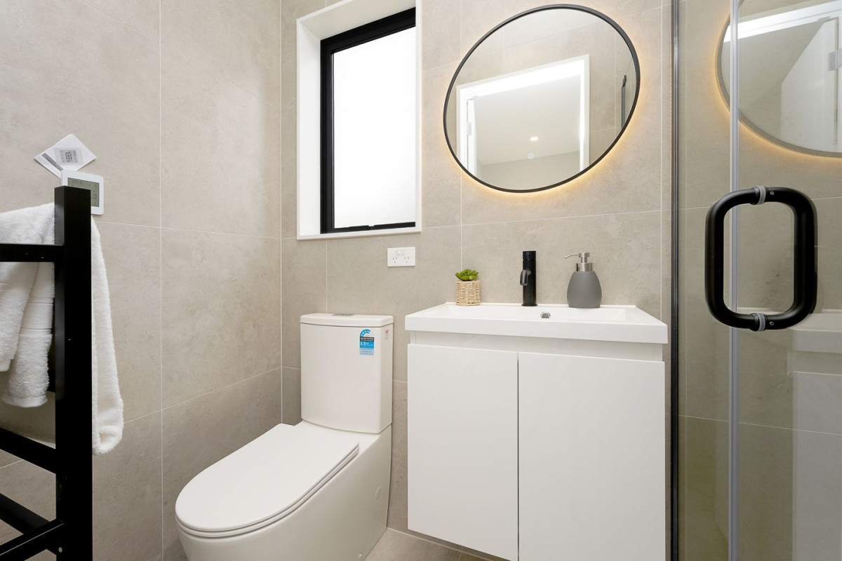 155m2 Brandnew 4 beds 3 baths house with double garage, 8 Furlough Road, Opaheke, Auckland