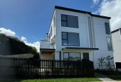For rent, 3 beds 2 baths townhouse with garage, Available from 26th August, 1 Pukakaho Lane, Papatoetoe, Auckland