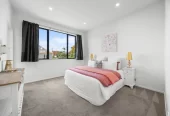 Standalone 4 beds 3 baths home with garage, 4A Cullen Avenue Mount Roskill, Auckland