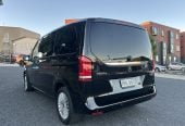 2017 Mercedes-Benz V220D 7-Seater | Luxury Diesel MPV