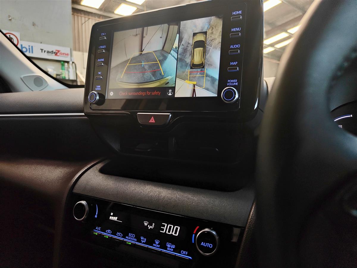 2021 Toyota Yaris Cross HYBRID Z/TOYOTA SAFTY SENSE/GRADE 4 RV/SUV Automatic, New Import, 1,500 cc, 81,355 km