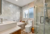 For rent, Ormiston School Zone, 4 beds 3.5 bath house with double garage, Available from 24th August,  68 Castlebane Drive, Flat Bush, Auckland