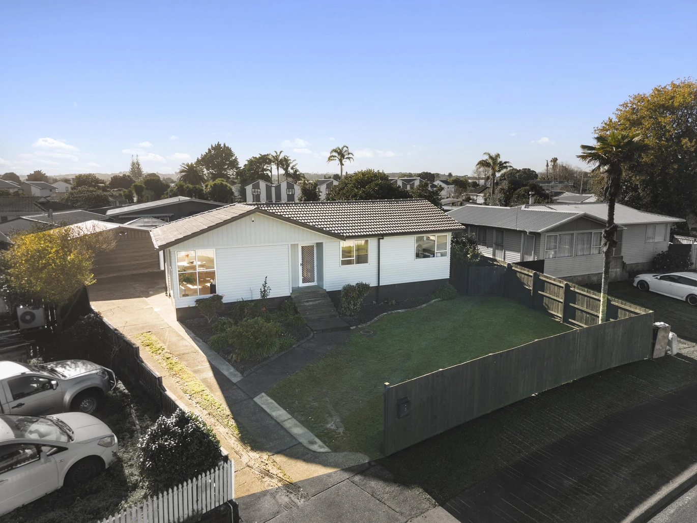 607m2 section, Renovated 3 beds 1 bath house, a large double garage includes an extension with a utility room, 5 Bedlington Avenue Manurewa, Auckland