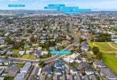 Standalone 3 beds 2.5 baths home with garage, 14E Kelwyn Road, Kelston, Auckland