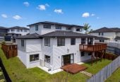 Owner (Builder) downsizing, 5 beds 4 baths house with double garage, 108 San Valentino Drive, Henderson, Auckland