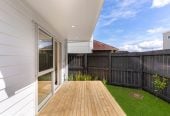 Brandnew 3 beds 2 baths home with car park, zoned for Anchorage Park School, Riverhills School, Pakuranga Intermediate and Edgewater College. Lot 1-5/112 Edgewater Drive, Pakuranga, Auckland