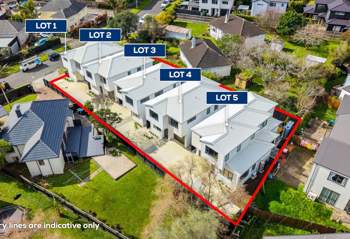 Choice of 3, 4 or 5 bedroom homes, Brandnew, standalone, Single internal-access garage with EV charger, 0.5 km to Glen Innes School, Lots 1-5/10 Radcliffe Street, Glen Innes, Auckland