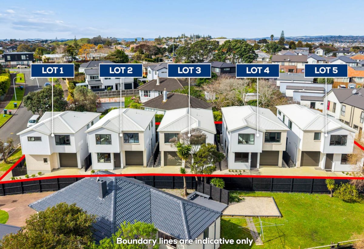 Choice of 3, 4 or 5 bedroom homes, Brandnew, standalone, Single internal-access garage with EV charger, 0.5 km to Glen Innes School, Lots 1-5/10 Radcliffe Street, Glen Innes, Auckland