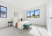 2 kitchens, Brandnew 6 beds 4.5 baths house with double garage and 2 beds granny, 0.5 km to Greenhithe School, 2 Antler Lane, Greenhithe, Auckland