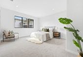 2 kitchens, Brandnew 6 beds 4.5 baths house with double garage and 2 beds granny, 0.5 km to Greenhithe School, 2 Antler Lane, Greenhithe, Auckland