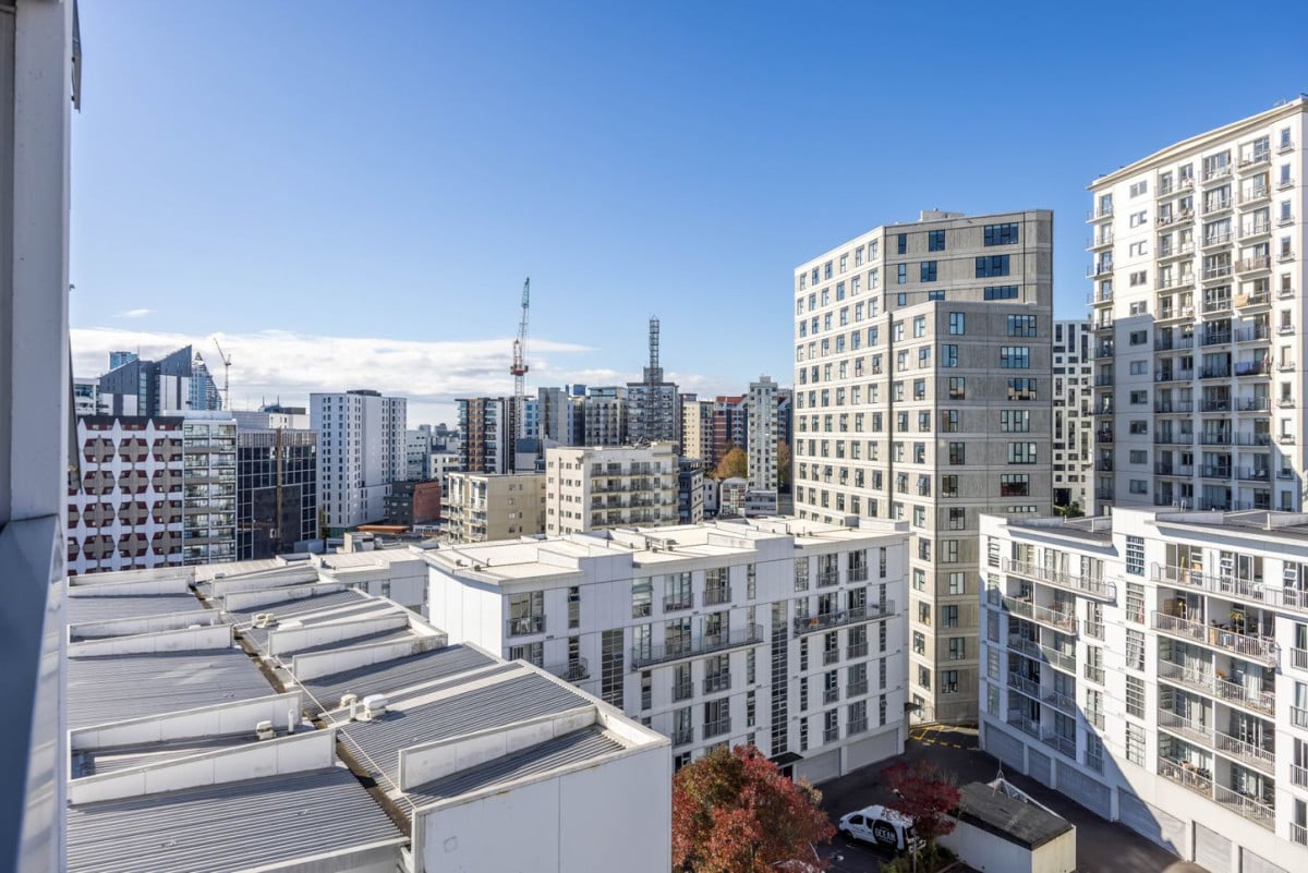 Double Grammar school zone (AGS, AGGS), 40m2 Leasehold 1 bed 1 bath apartment, 9B/15 City Road, AUCKLAND CITY,